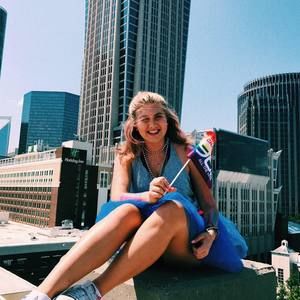 Meet your Posher, Emma